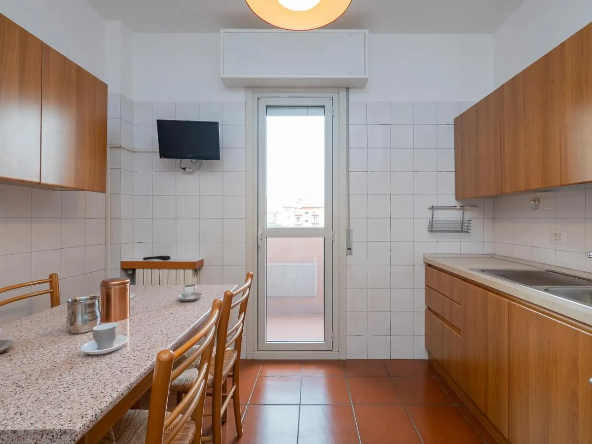 I Host Apartment - Appennini 53 Milan